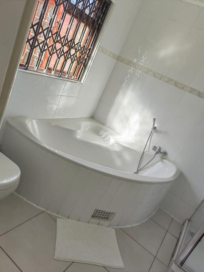 Obaa Sima Guest House Mthatha Dış mekan fotoğraf