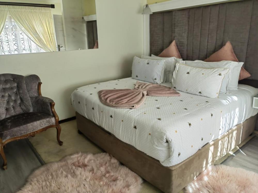 Obaa Sima Guest House Mthatha Dış mekan fotoğraf